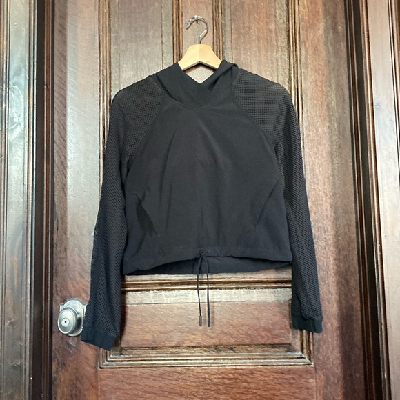 Lululemon Black Pullover! - Picture 1 of 3